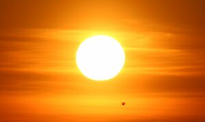 सूर्य क्या है और इसका निर्माण कब और कैसे हुआ?